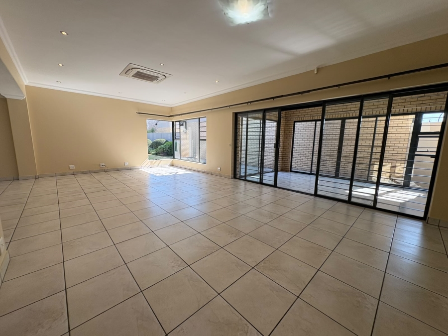 3 Bedroom Property for Sale in Vaalpark Free State